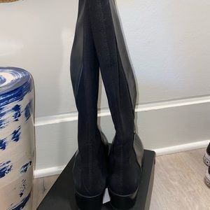 Stuart Weitzman mezzamezza city boot